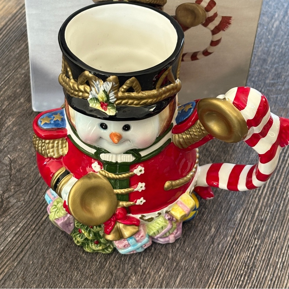 Vintage- Holly Tree by Service Merchandise- Snowman Toy Soldier Mug